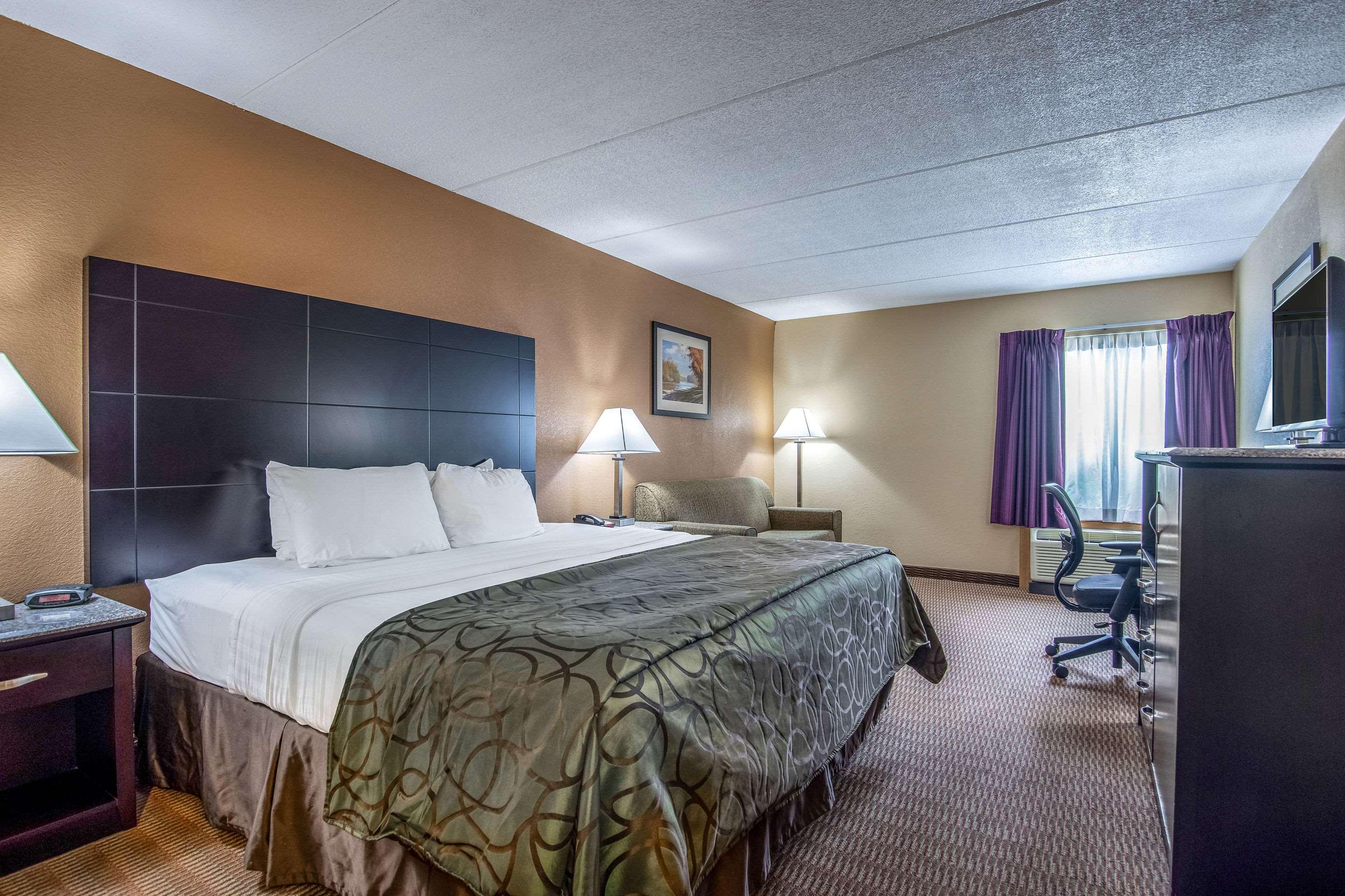 Quality Inn Tully I-81 Εξωτερικό φωτογραφία