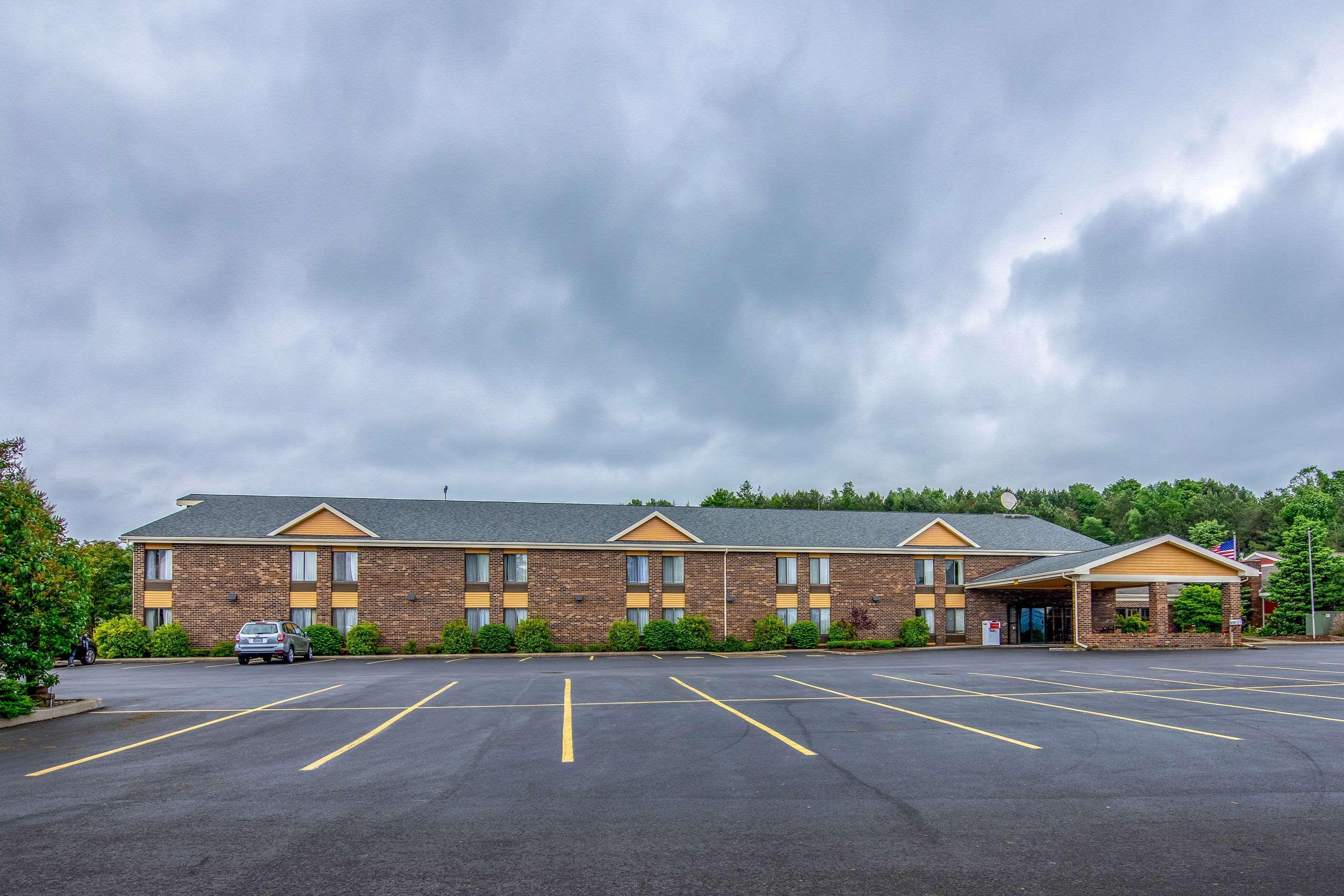 Quality Inn Tully I-81 Εξωτερικό φωτογραφία