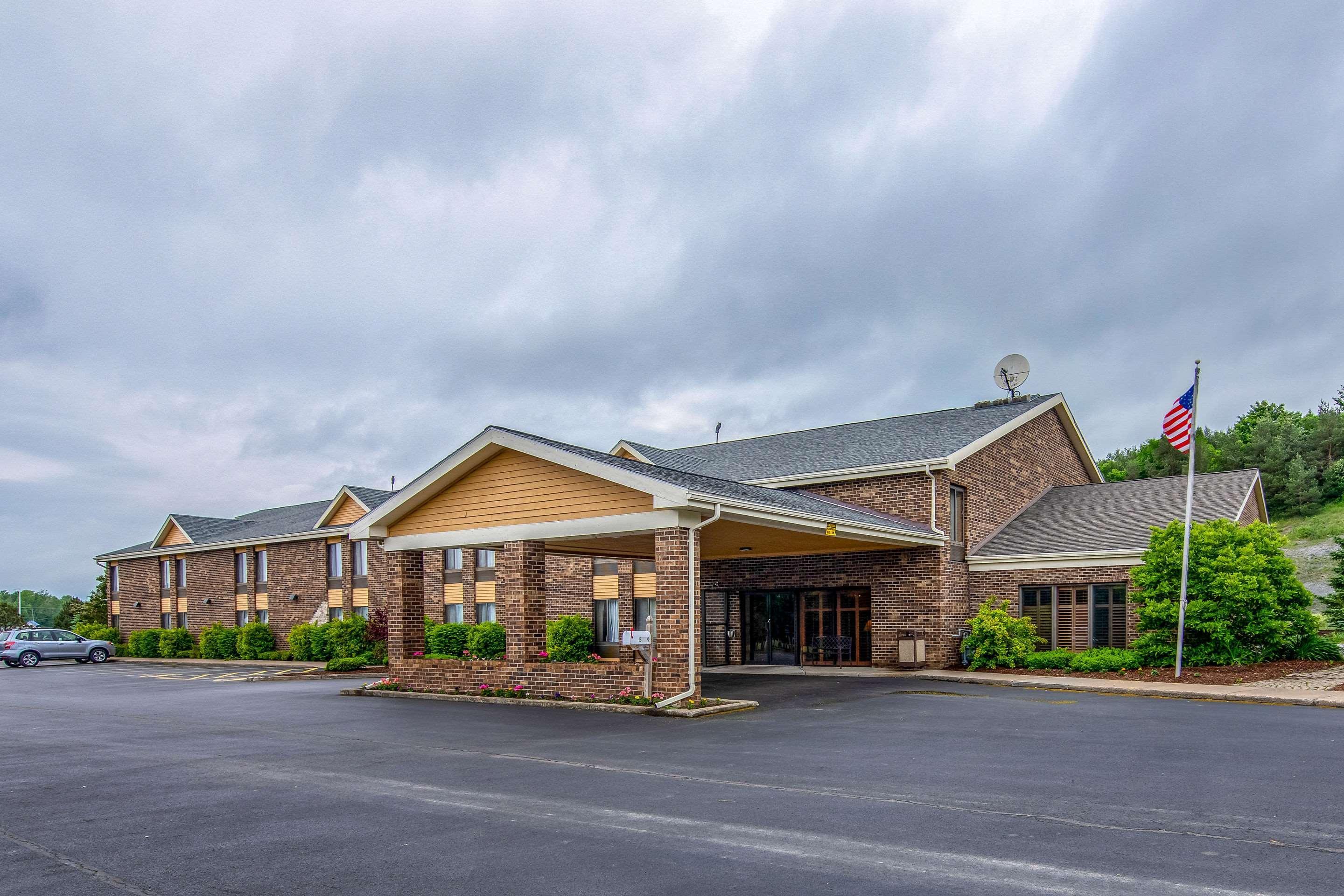 Quality Inn Tully I-81 Εξωτερικό φωτογραφία