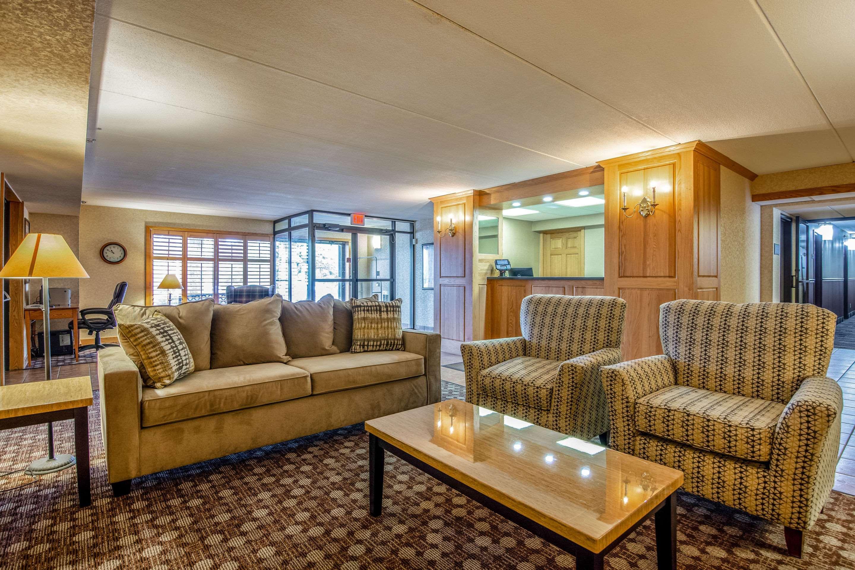 Quality Inn Tully I-81 Εξωτερικό φωτογραφία