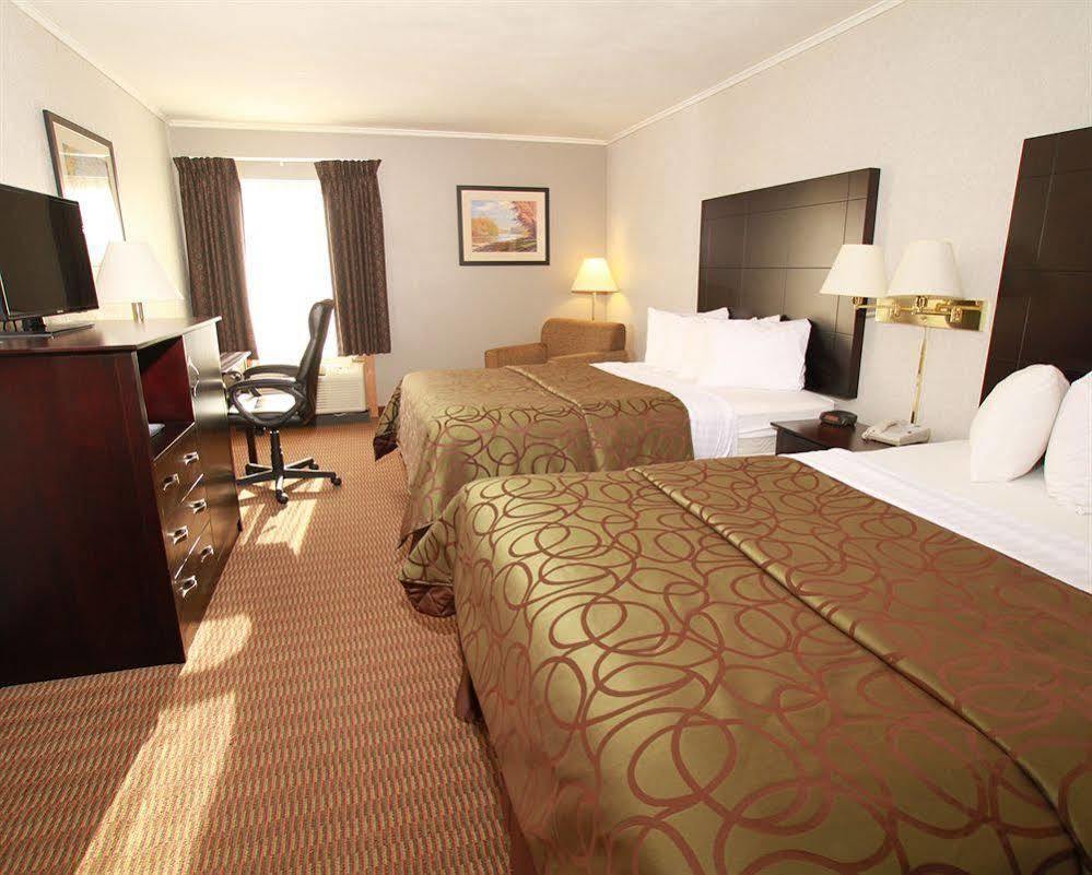 Quality Inn Tully I-81 Εξωτερικό φωτογραφία