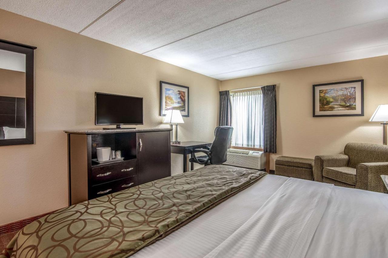 Quality Inn Tully I-81 Εξωτερικό φωτογραφία